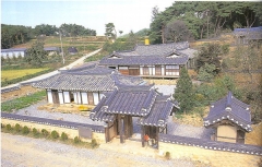 류진의 7세 종손인 류후조의 생가. 상주시 중동면 우물리에 있다.2