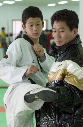 ◇ 태권도 선발전 우승 경북체고 손태진