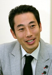 인/터/뷰 송년회 전문MC 현명호씨