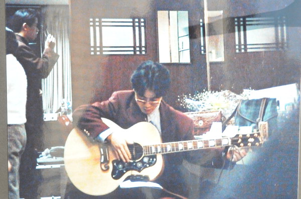 아버지는 1960년 교원노조 활동하다 해직…이후 대봉동서 전업사 운영