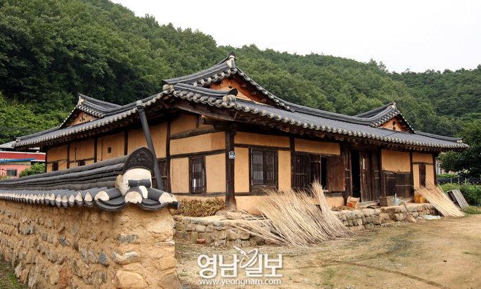 [스토리텔링 인물열전 .7] 김주영의  아버지의 8년 유배길 시중 든 효자 - 밀암 이재 스토리(안동)