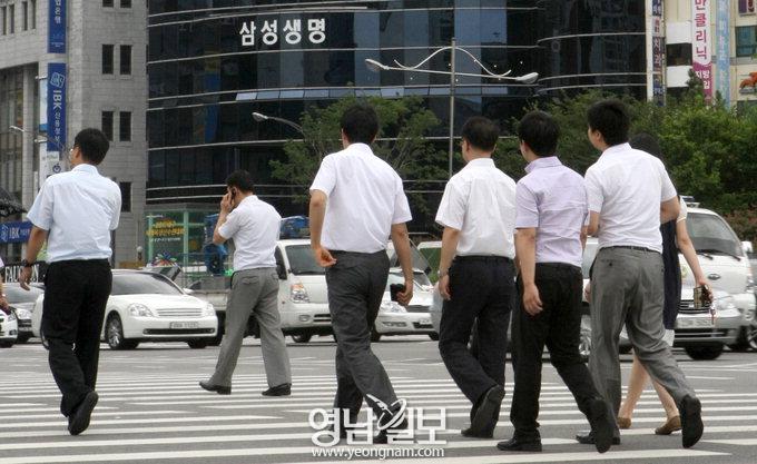 엿새만에 1년치 연봉 날렸다” 직장인들 株불안석