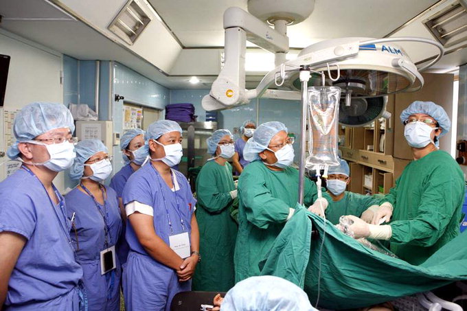 대만 의료진, 동산병원 부인암 복강경·로봇수술 참관