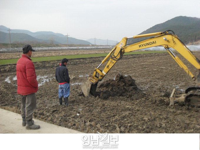 “합천창녕보 탓 지하수위 상승 농사 망쳤다”