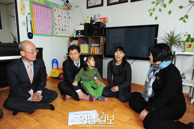 “암투병 몽골 어머니 뵐 수 있게 여비지원 감사”
