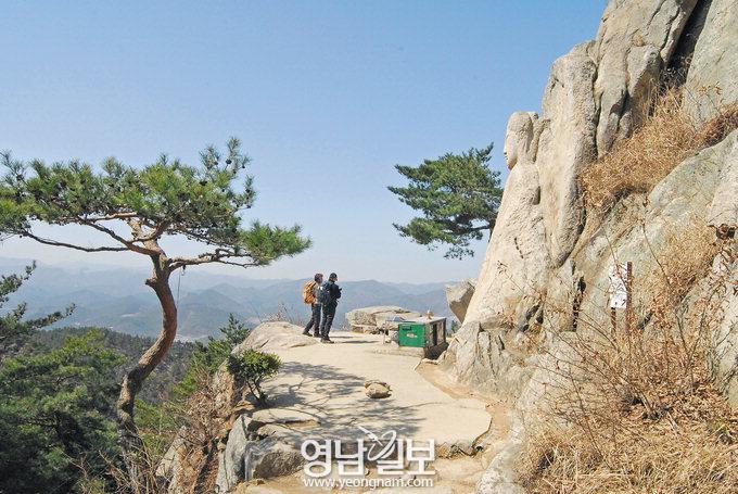 [최원식의 산] 노천 박물관  경주 남산 (해발468m)