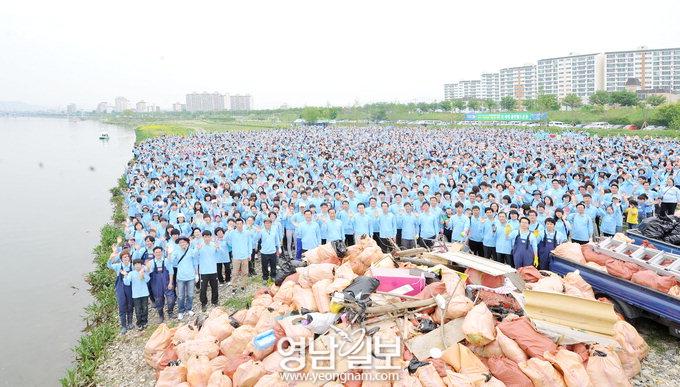 국제위러브유 운동본부 금호·낙동강변 정화활동