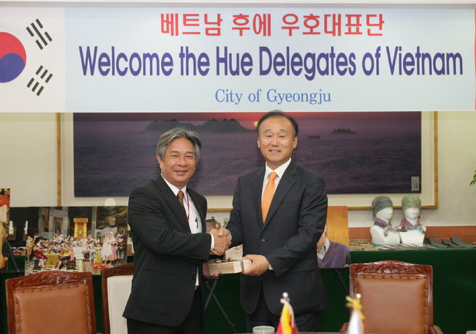 베트남 후에시장 일행 경주 방문