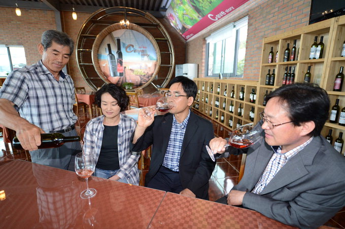 마을·공장·농가·교육형 등 18개 와이너리 “와인 사대주의 타파” 선언