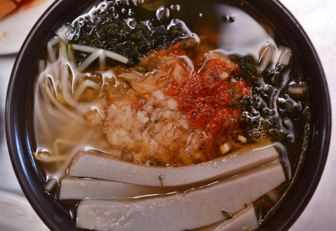 [스토리텔링 2012] 作家 경북음식을 이야기하다  이하석이 만난 경주 팔우정 해장국