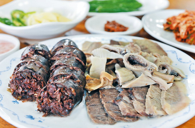 [作家 경북음식을 이야기하다 .10] 조정일이 만난 칠곡 순대국밥