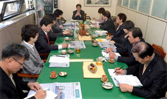 “지역보다는 세대별 정치의견 많이 반영해야”