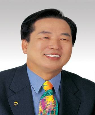 “모든 도서관 책 2천만권 전자화 새 정부‘지식정보 댐’구축하자”