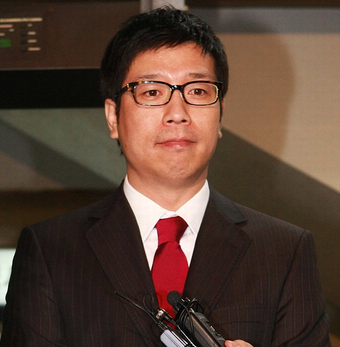 방송인 강병규 징역 1년6월…법정구속 방송인 강병규 징역 1년6월…법정구속