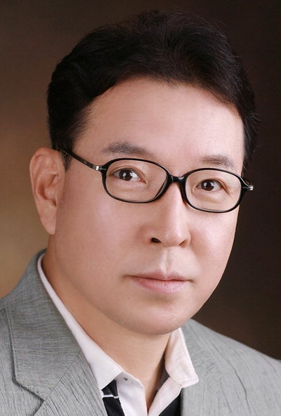 [문화산책] 청마의 기운을 타고