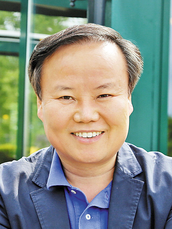 국정원 직원 ‘국적제한 규정’폐지 추진