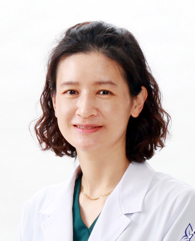 [효성병원과 함께하는 생활 속 건강] 골다공증 연령대별 예방법