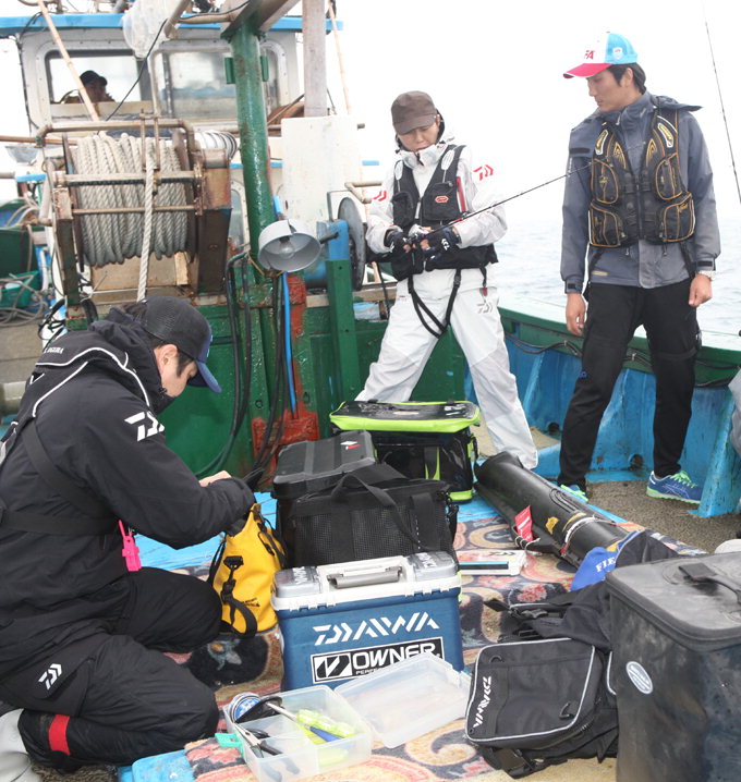 [김동욱의 낚시시대] 제주 가파도 해상 ‘라이트 지깅’의 묘미