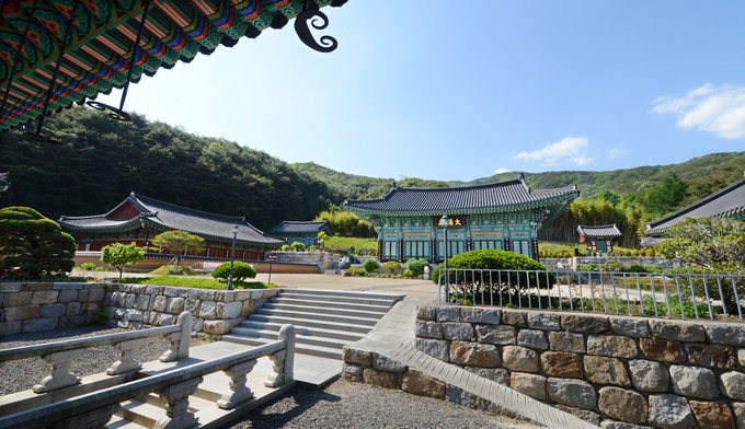 팔공산의 대표적 호국 성지 ‘부인사’와 ‘중암암’을 가다