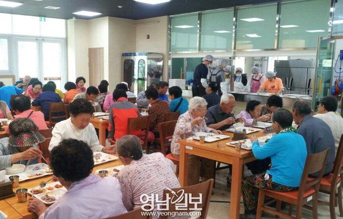봉화군생활체육회, 노인복지관서 봉사활동