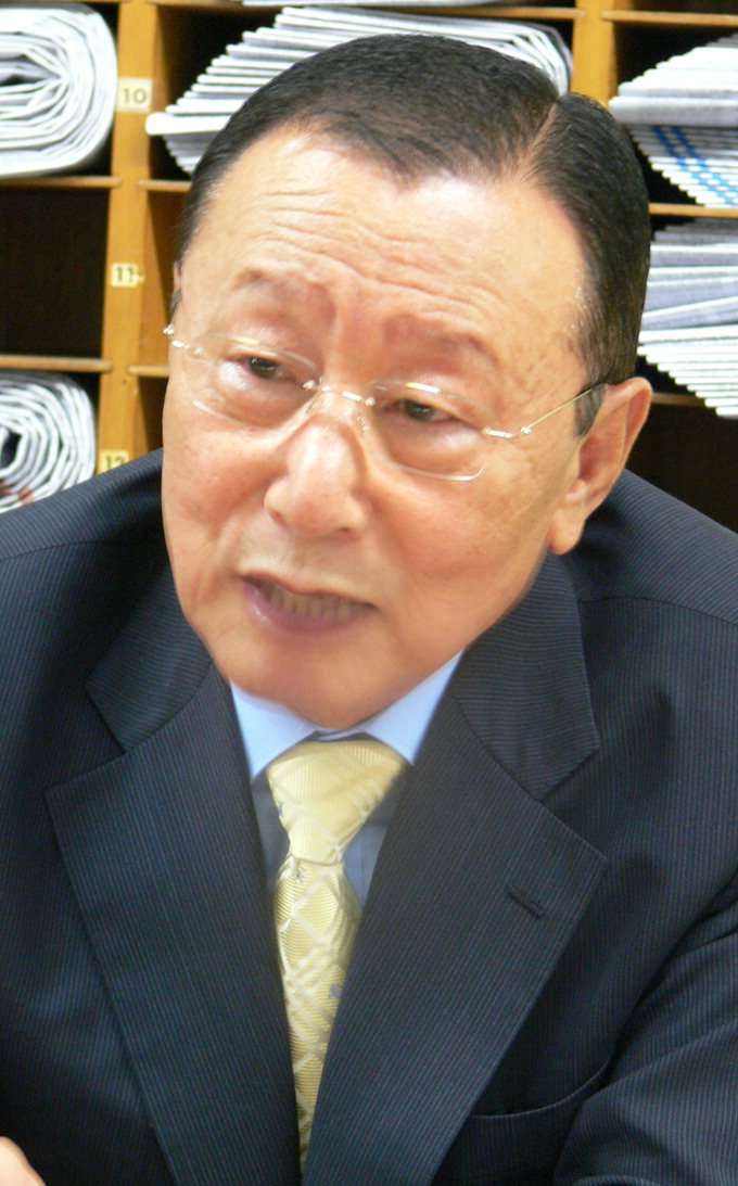 박인원 前 문경시장, 17년째 자비로 재경 학사 운영