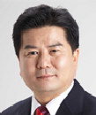 “새누리, 공무원 출신 선호 그들만의 이너서클 유지 가장 적절한 구조이기 때문”
