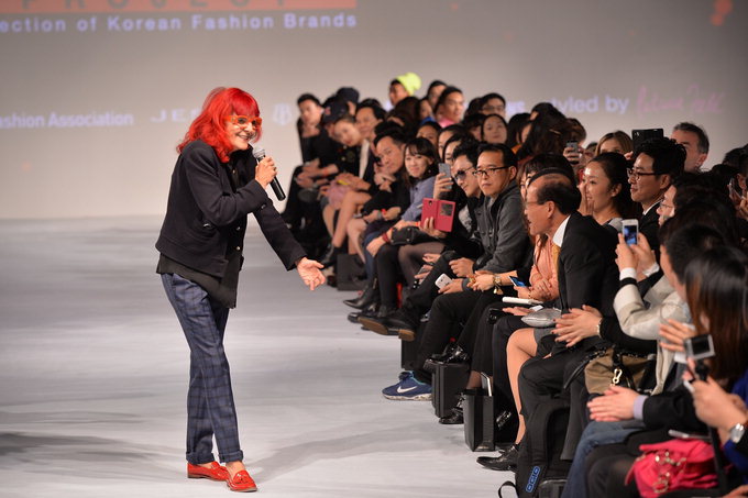 중국 대륙 사로잡은 K-패션···상하이‘제시뉴욕·버커루·지센 통합 패션쇼’성황