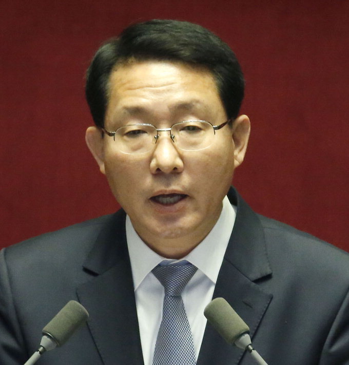 “대규모 점포 등록된 전통시장도 지원하라”