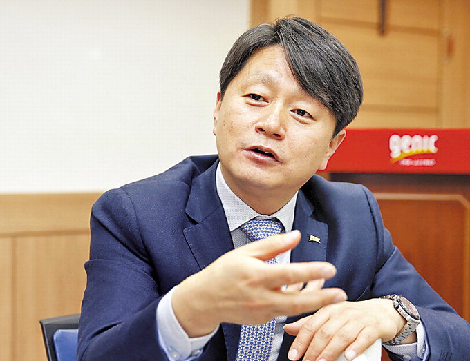 [다시 지역을 넘어 세계로] 수용성 하이드로 겔 마스크팩으로 세계 제패한  유현오  제닉 대표