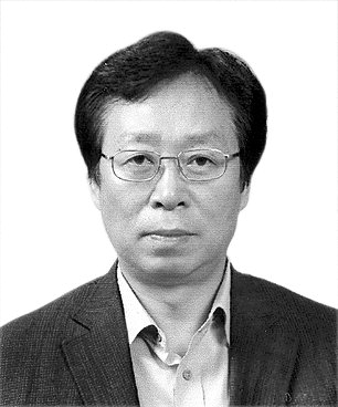 [월요칼럼] 역사전쟁과 친일청산