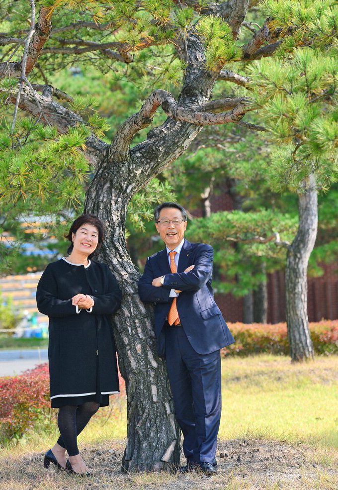 [인연 .41] 이금순 작가와 동국대 이태경 교무처장