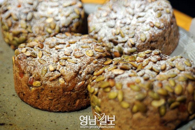 [이춘호 기자의 푸드 블로그] 착한 빵집을 찾아서 - (3) 대구 수성구 노변동 정환철 베이커리