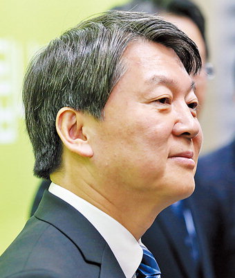안철수 “야권연대 프레임으로 10년간 뭘 얻었나”