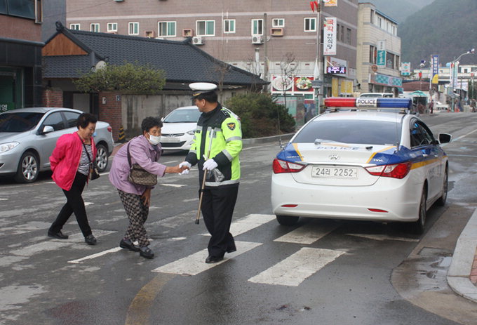 영양경찰서, 어르신 상대 보행 교통사고 예방 홍보