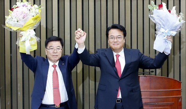 새누리당 신임 원내대표에 정진석 정책위의장은 안동출신 김광림 의원, 첫 원외 당선인 원내대표