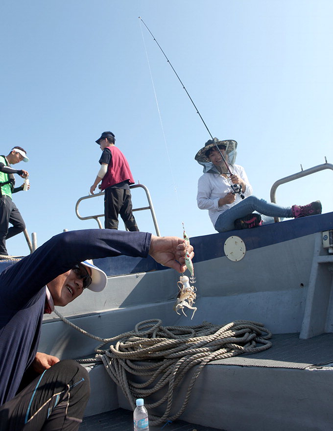 [김동욱의 낚시시대] ‘바다의 가을걷이’ 목포 갈치&주꾸미