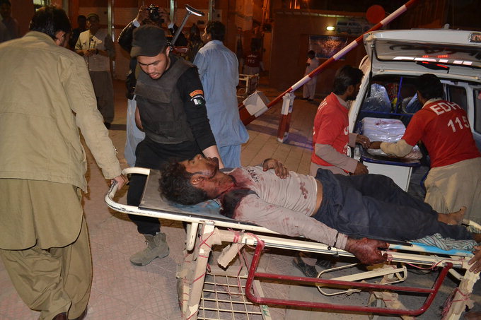 파키스탄 경찰大 숙소 총격테러 최소 59명 숨지고 100여명 부상