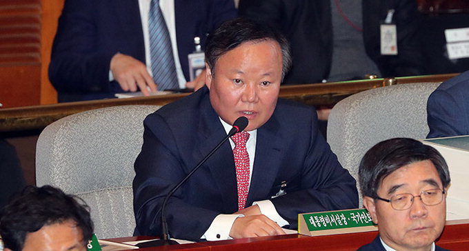 김재원 “인적쇄신 요구에 신속 대응할 것”
