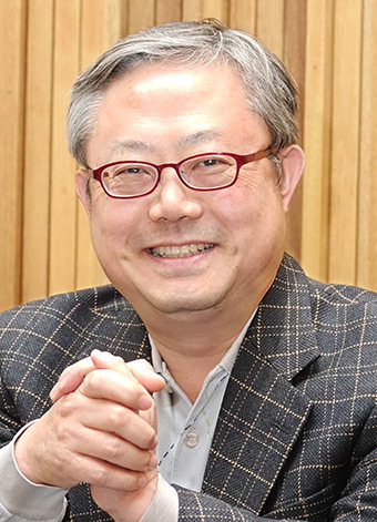 “치킨브랜드 차별화 전략으로 불황 돌파”