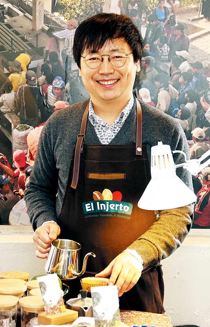 [이 사람] 커피명가 안명규 대표