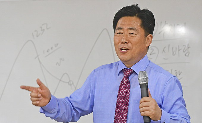 국가품질명장 출신 김규환 의원 “국회의원 된 후에도 새벽 출근해 보좌관에게 배워”