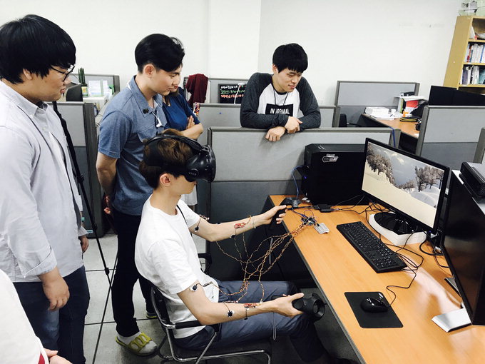 대구대 컴퓨터공학 학생들 VR 모노스키 체험 시스템 개발