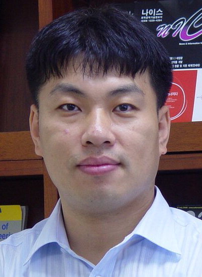 산업폐기물을 스마트폰 배터리로 활용하는 기술 개발…포스텍 화학공학과 이진우 교수팀