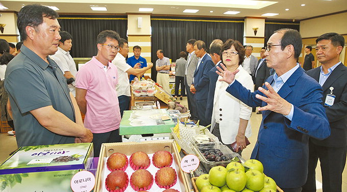 청도군, 생산자·유통업자 참여 농특산물 품평회 개최