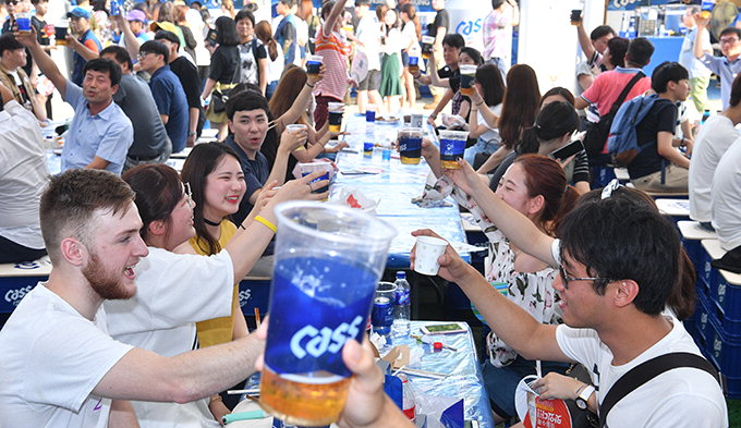“기다렸노라, 왔노라”…대구치맥축제 짠!