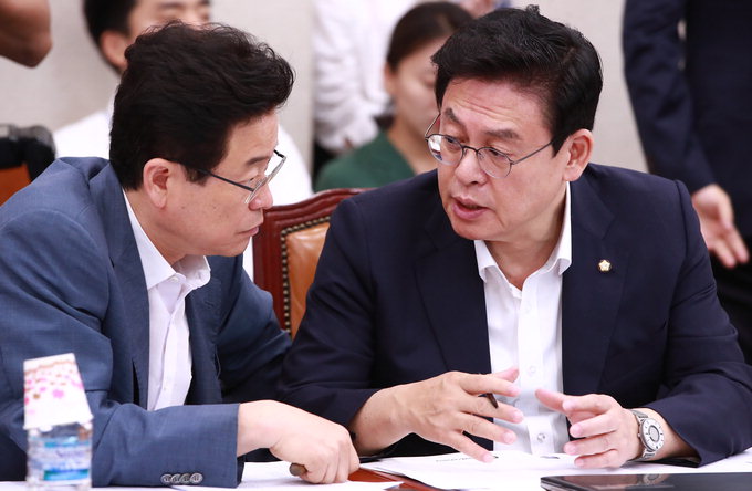 與 “전력대란-전기료 폭탄 없다” 탈원전 반대 공세에 적극 대응