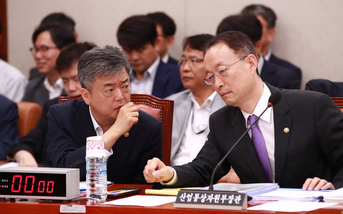與 “전력대란-전기료 폭탄 없다” 탈원전 반대 공세에 적극 대응