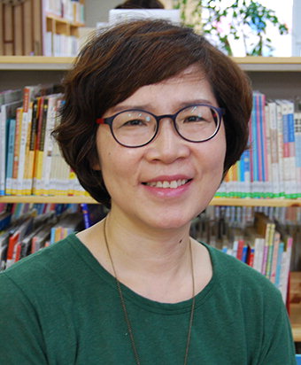 김은자 햇빛따라 도서관장 “보유장서 1만4천권 공동체의 핵심공간”