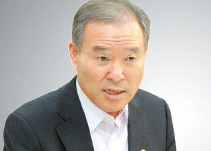 정순관 지방자치발전위원회 위원장 “자치분권 개헌을 하면 중앙·지방 함께 발전 국민성장 계기 될 것”