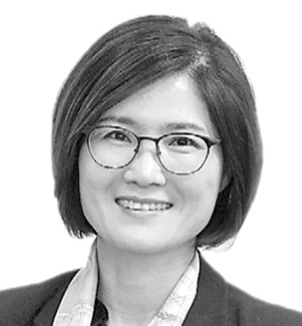 [송유미의 가족 INSIDE] 엄마는 바다다